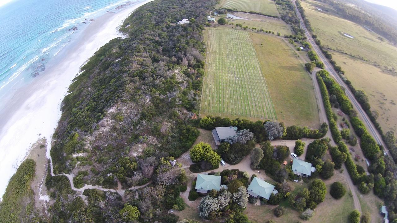 Sandpiper Ocean Cottages Bicheno Exteriör bild